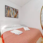 Nomad's Netto & Subway Apartman Porto