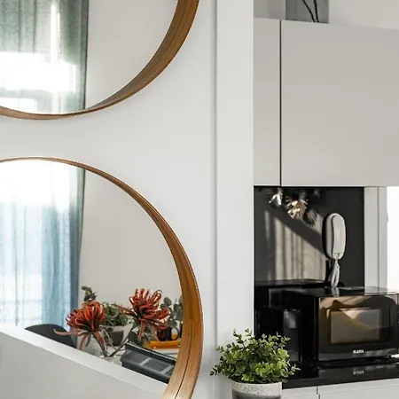 Nomad's Netto & Subway *