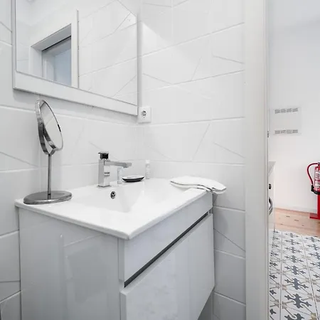 Nomad's Netto & Subway * Порту