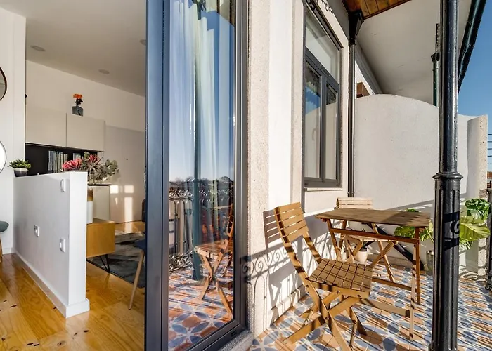 Apartment Nomad's Netto & Subway Porto