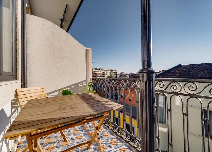 Apartment Nomad's Netto & Subway Porto